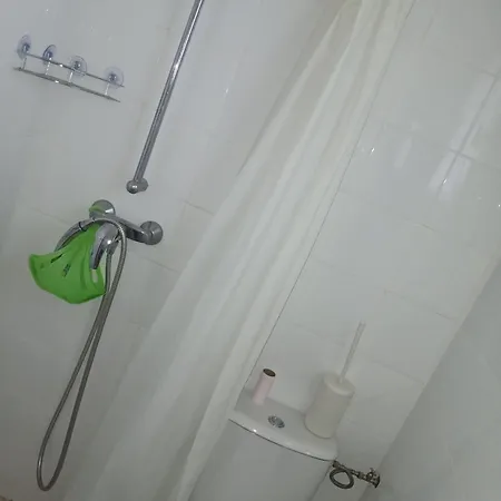 Avec Sdb Wc à 100 M Du Départ Du Gr20 Calenzana