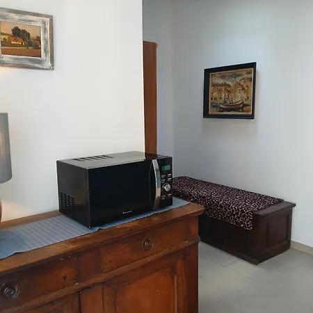 فندق مبيت وإفطار Avec Sdb Wc A 100 M Du Depart Du Gr20